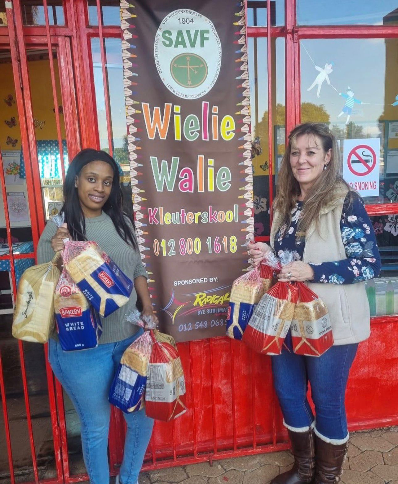 Delivering bread to Wielie Walie Kleuterskool
